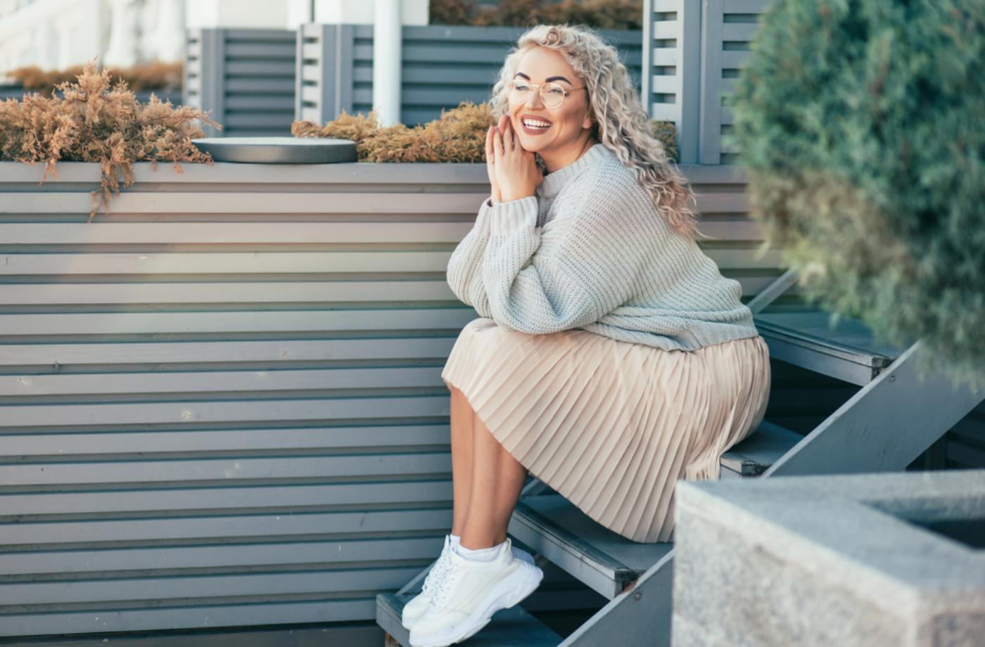 Plus size trend, který si zamilujete! Objevte kouzlo sukní pro každou postavu