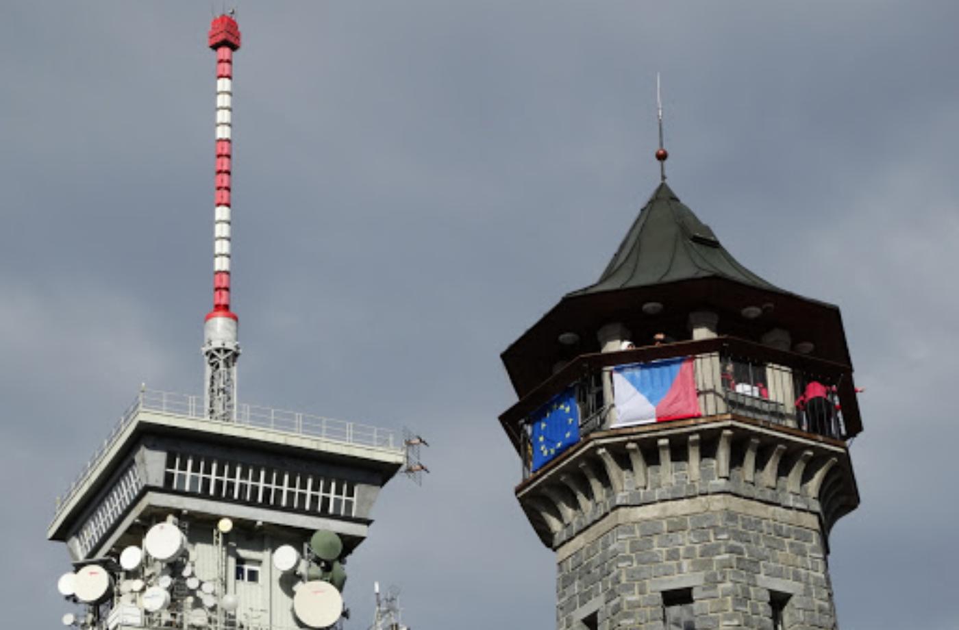Vyhlídky a rozhledny KV kraje