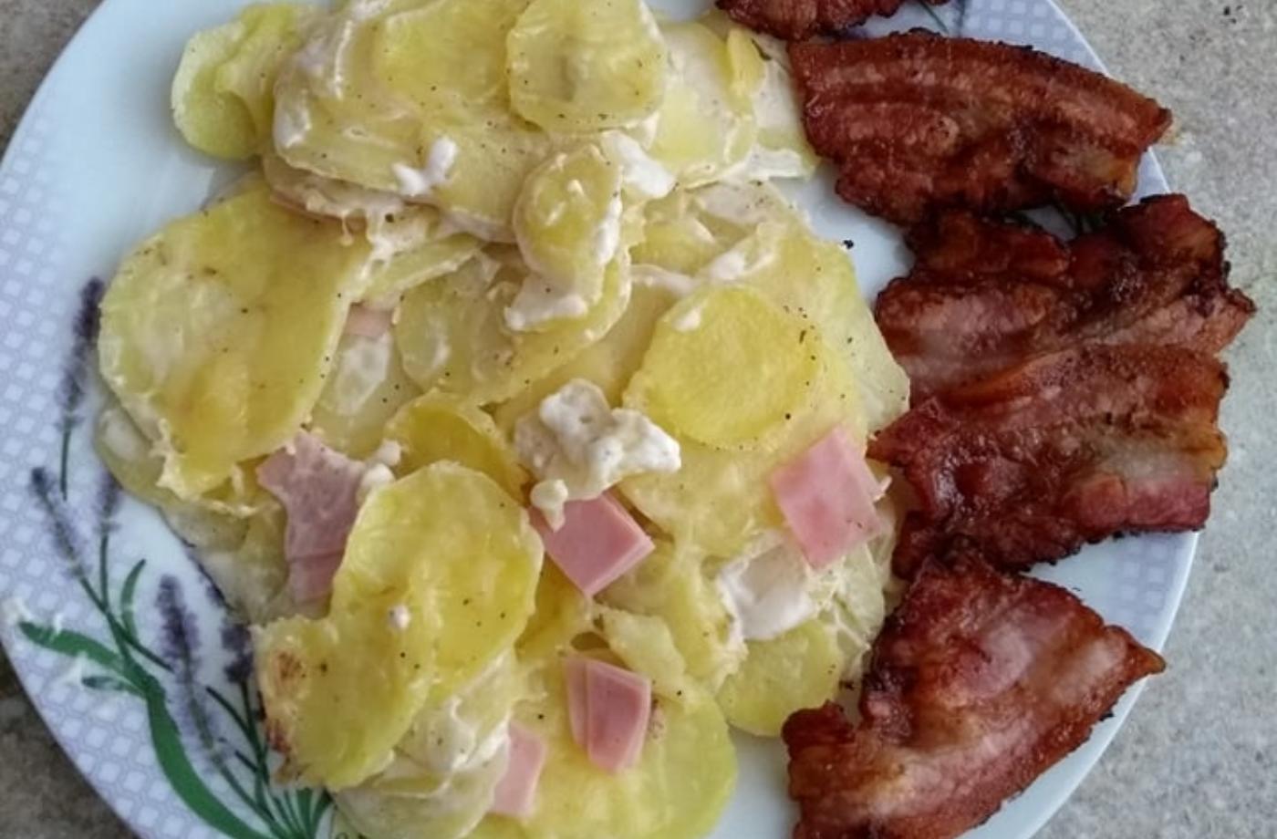 Gratinované zemiaky so slaninou