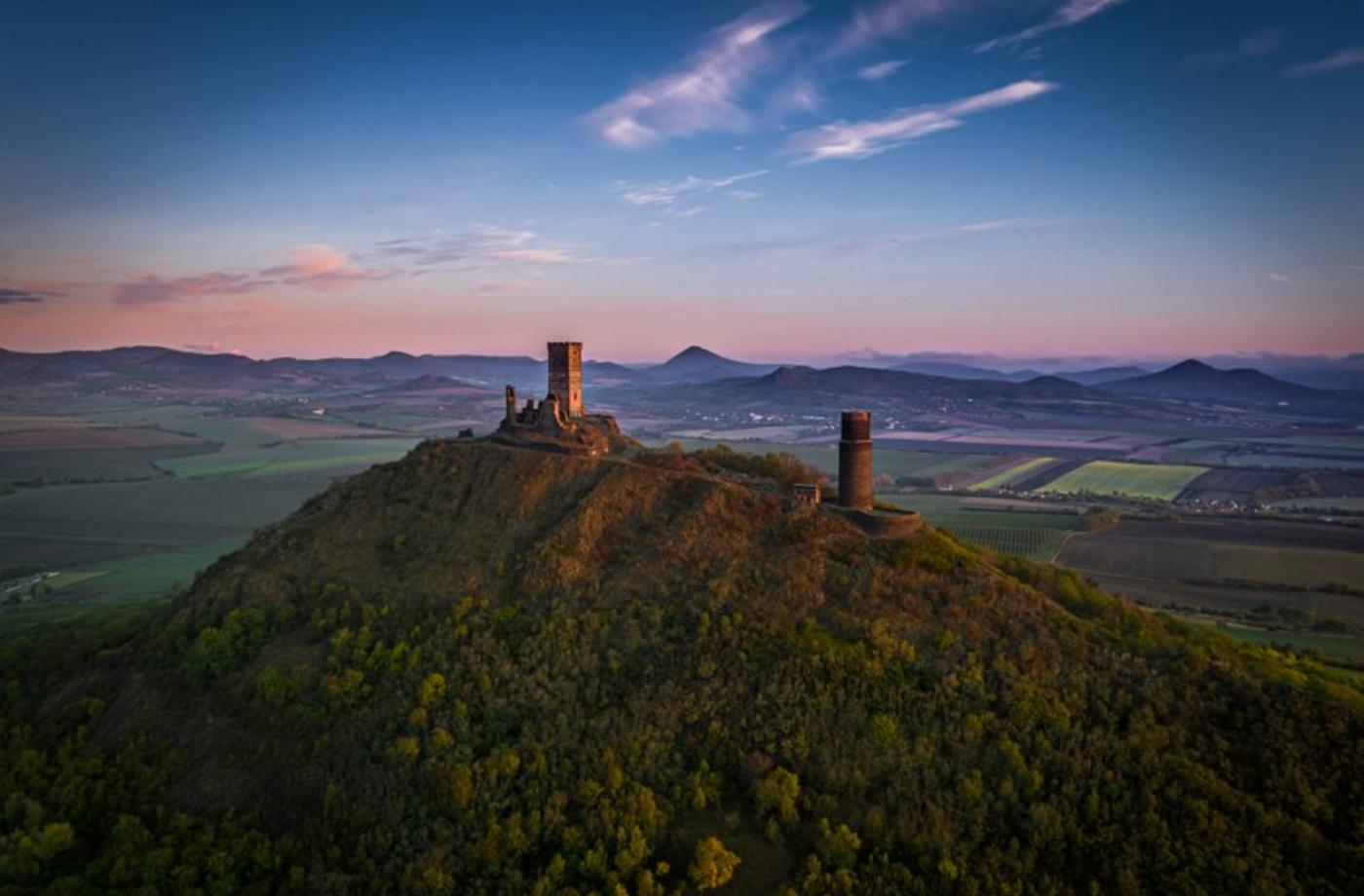 Hrad Hazmburk - perla Českého středohoří