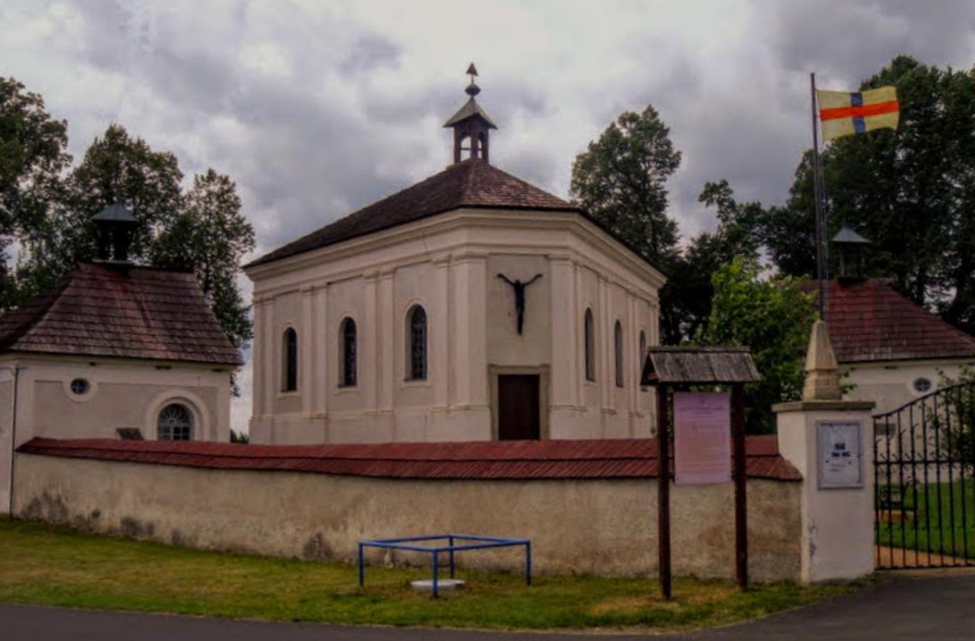 Kostel Nejsvětější Trojice...Andělská Hora