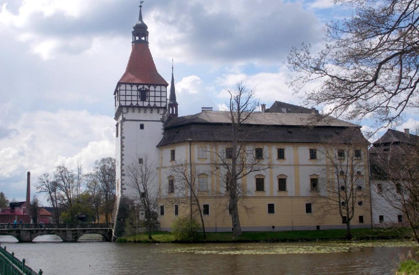 Blatná zámek