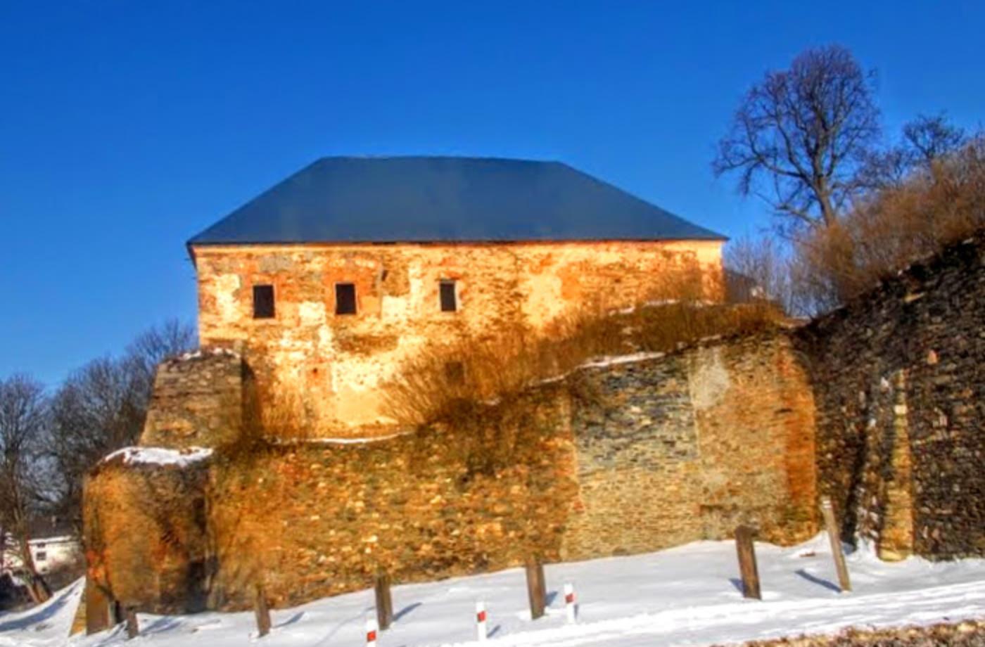 Janův Hrad...Toužim