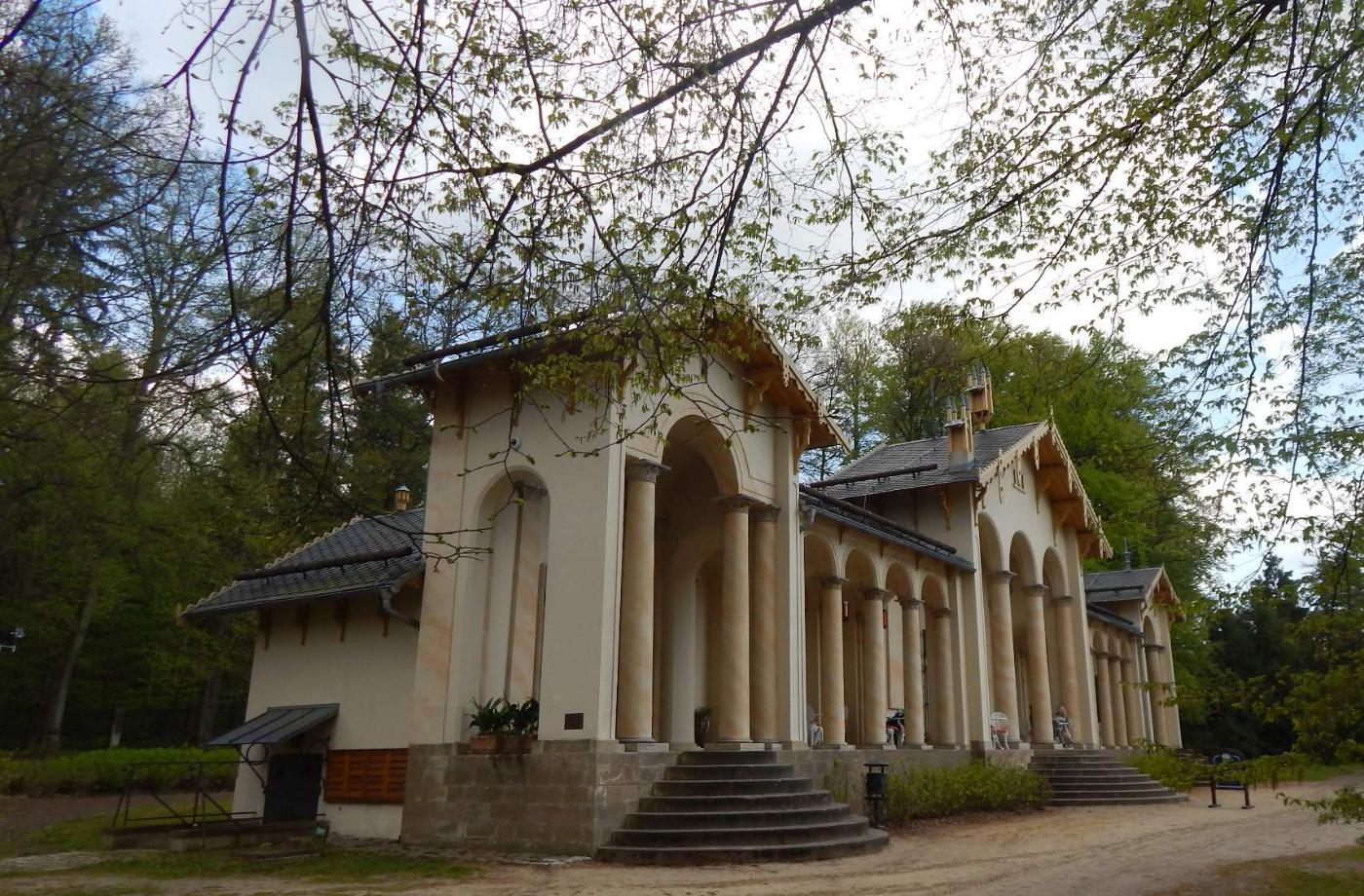 Zámecký park Sychrov
