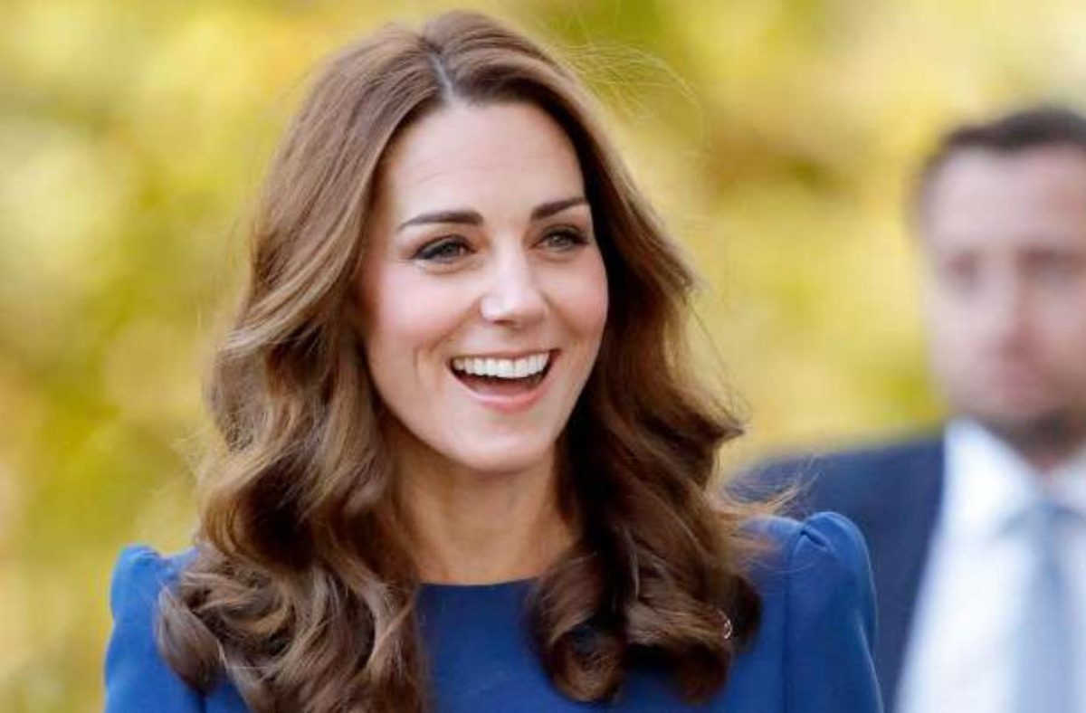 Kate Middleton ve svých pozměněných šatech vypadala úžasně