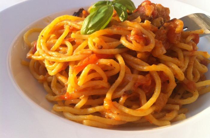 Špagety s lilkem