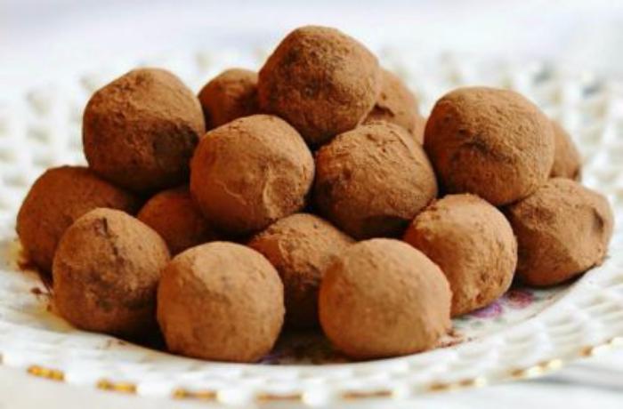 Nepečené tiramisu guľôčky