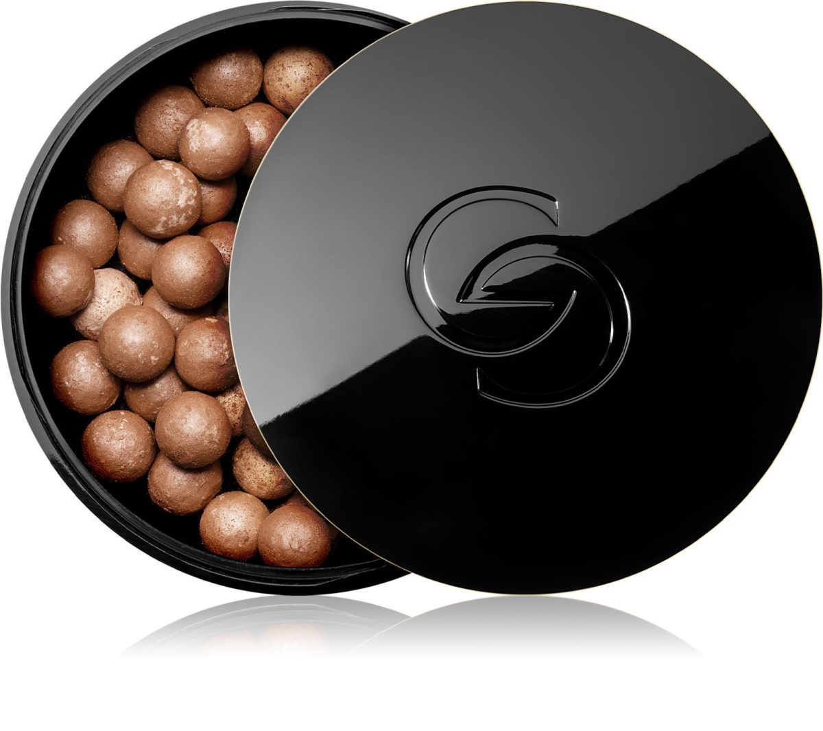 oriflame-giordani-gold-blush-bronzer-bronzujici-pudr-v-kulickach_