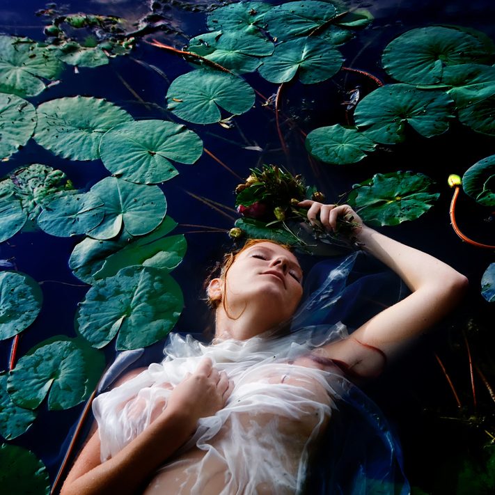 Young,Sexy,Unhappy,Crazy,Woman,Ophelia,With,Curly,Red,Hair