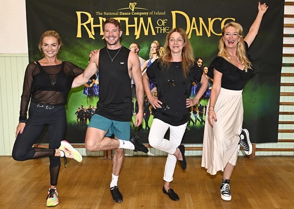 EVENT RHYTHM OF THE DANCE LUCIE BENEŠOVÁ, HANA KYNYCHOVÁ, LUCIE ZADNÍČKOVÁ A JAMES GREENEN (3)