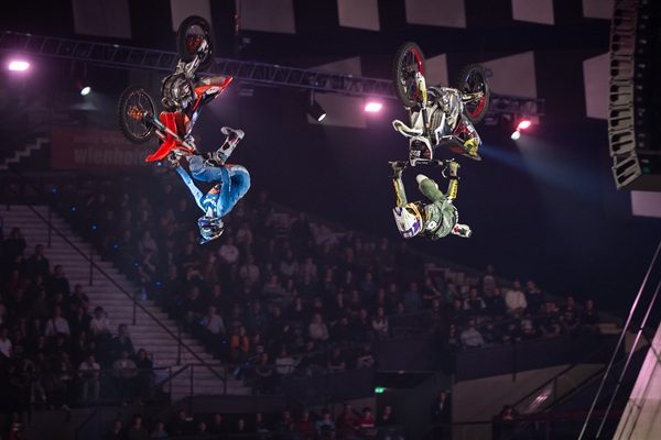 MOD25_VIENNA_SHOW1_FlapPhotography_Petr_Pilat_Massimo_Bianconcini_U5A6411_MR
