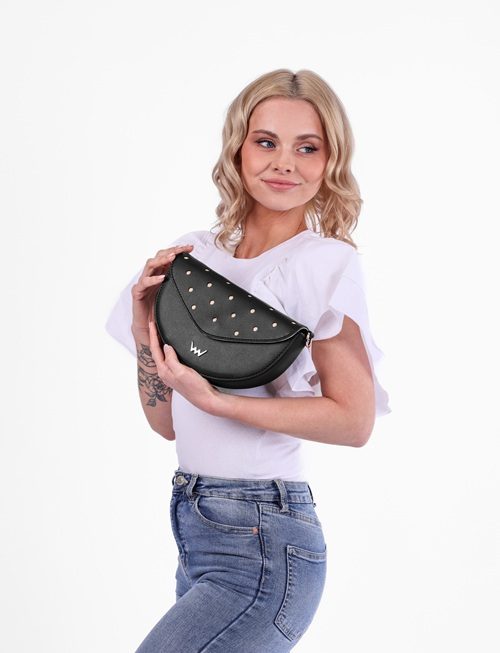 tricia_dotty_black