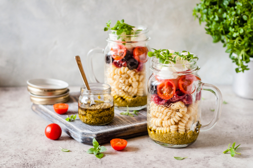 Italian,Pasta,Salad,In,A,Jar,With,Salami,,Cherry,Tomatoes