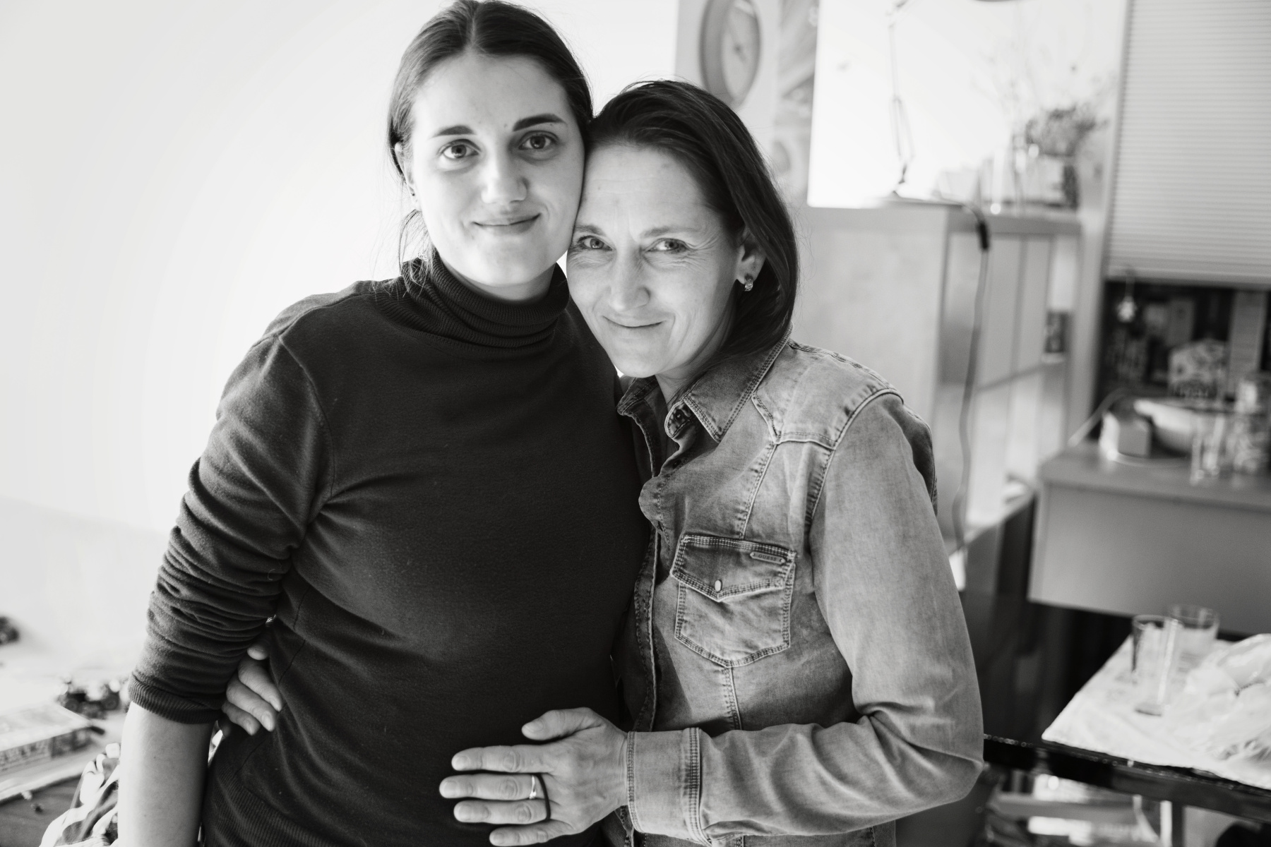 2 těhotná Saša s maminkou Ninou 337A6076 copy