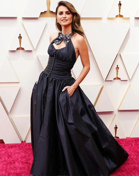 PENELOPECRUZ LOW