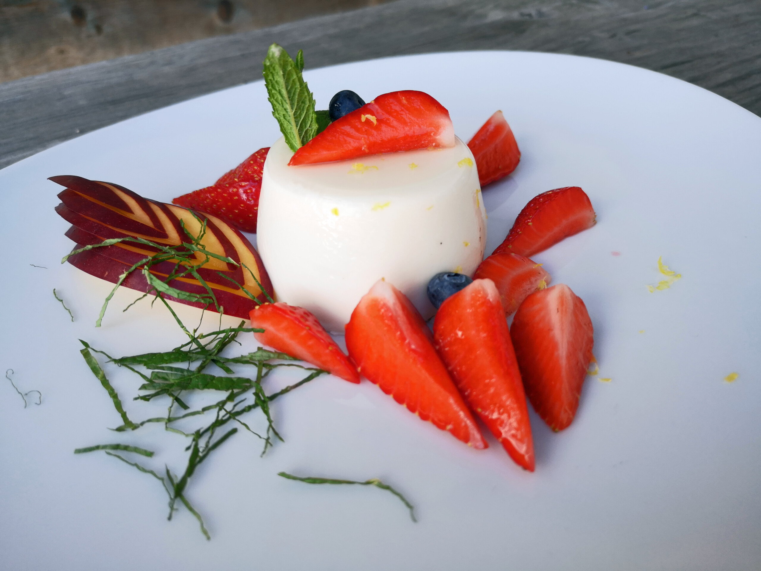 Bezová panna cotta