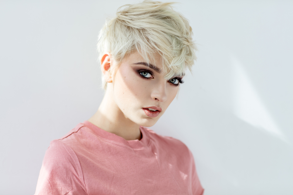 Beauty,Portrait,Of,Fashion,Blond,Model,In,Messy,Short,Hair