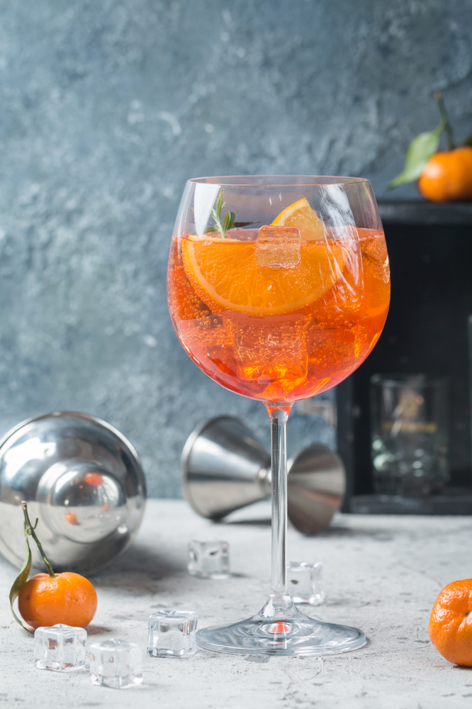 Classic,Italian,Aperol,Spritz,Cocktail,In,Glass,On,Gray,Background