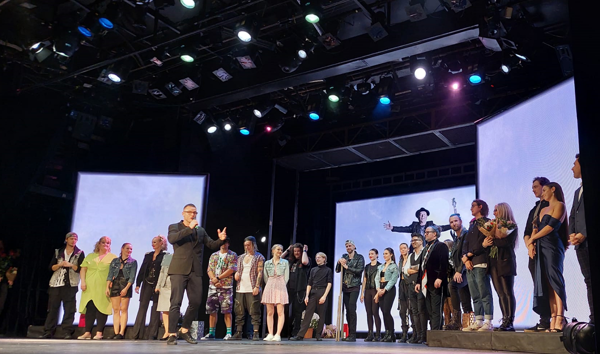 Velkolepá premiéra muzikálu Okno mé lásky dojala i Petra Jandu