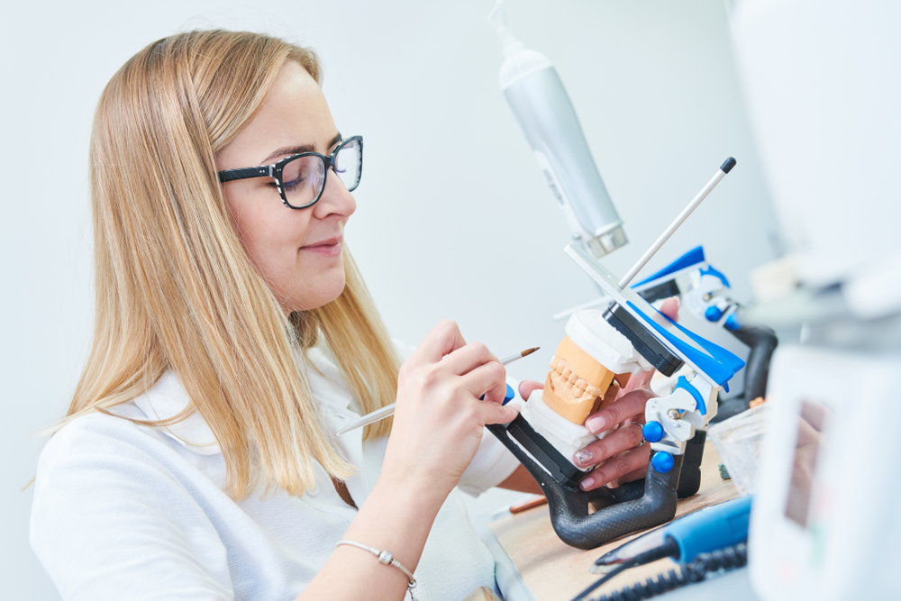 Dental,Technician,Or,Prosthesis,Worker.,Prosthetic,Dentistry,Process