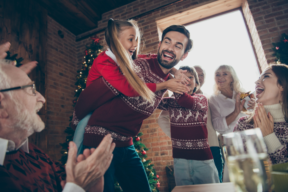 Low,Below,Angle,View,Of,Noel,Morning,Couple,Gathering,,Tradition.