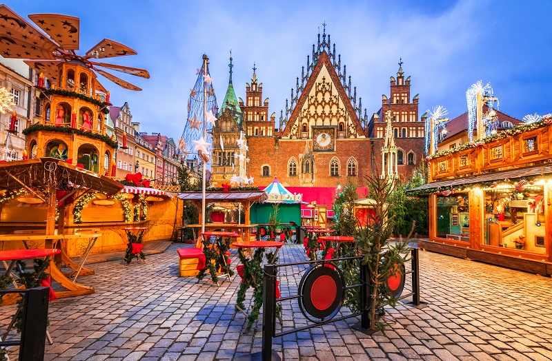 Wroclaw,,Poland.,Winter,Traveling,Background,With,Famous,Christmas,Market,Of
