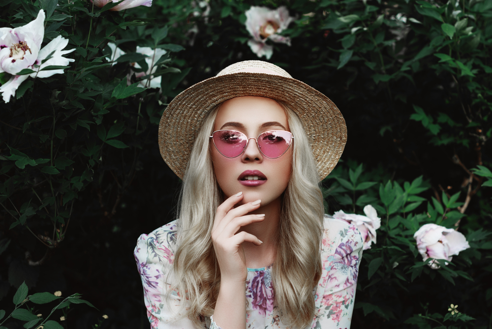 Outdoor,Close,Up,Portrait,Of,Beautiful,Young,Woman,With,Long