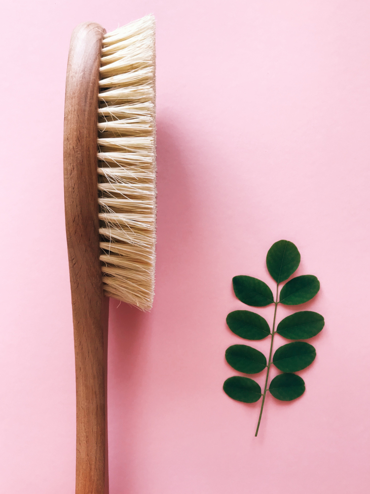 Creative,Flat,Lay,On,A,Pink,Pastel,Background.,Brush,For