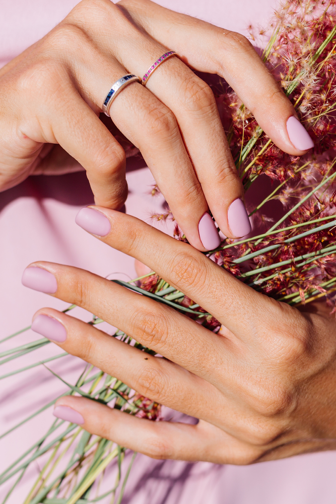 Close,Shot,Of,Romantic,Cute,Pink,Gel,Polished,Manicure,Nails.