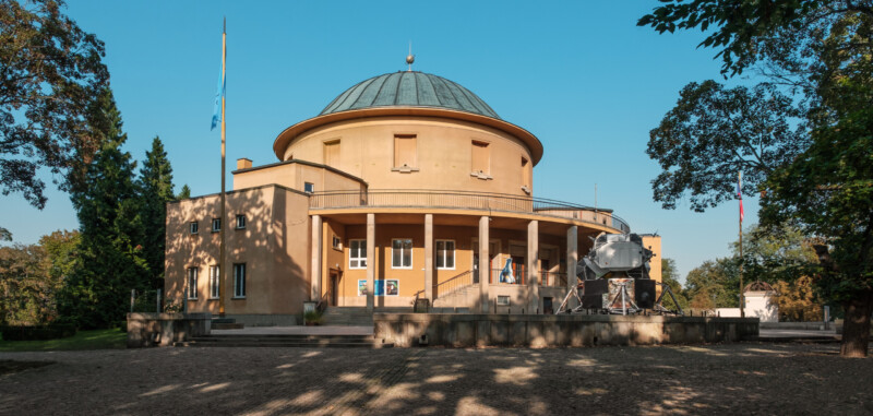 Planetarium_Praha_01