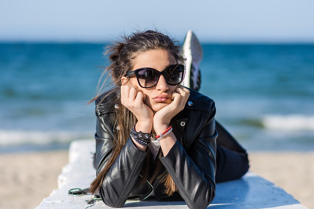 sunglasses-g4ea34f8b8_640