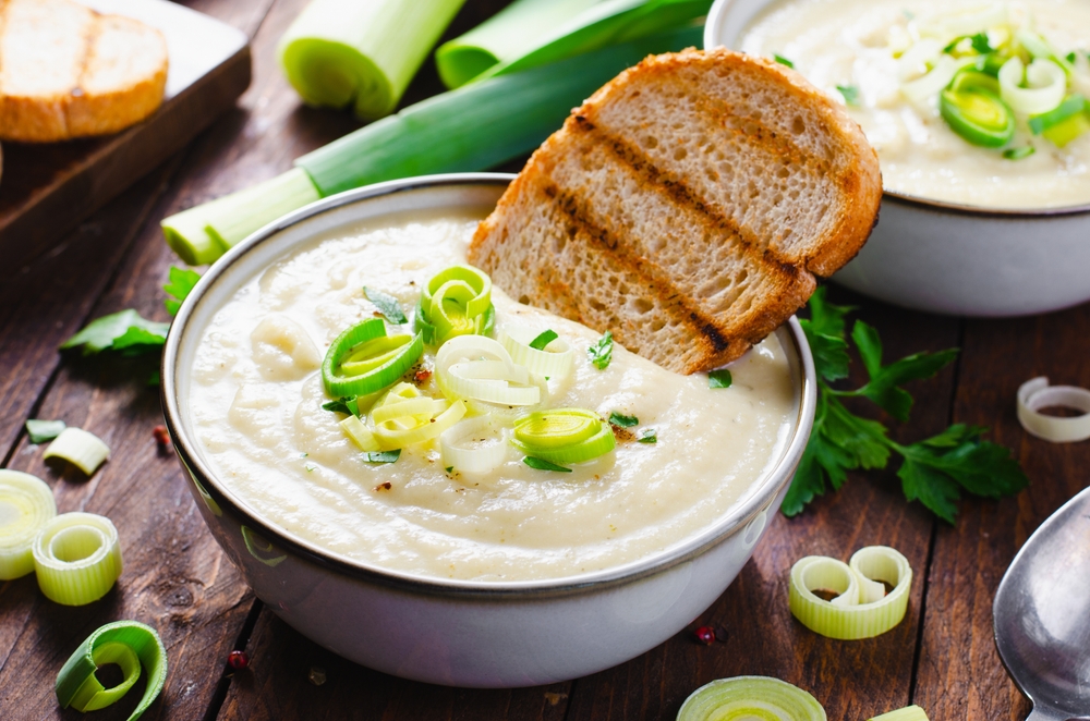 Leek,Soup,,Comfort,Meal,,Potato,And,Leek,Creamy,Soup,,Vegetarian