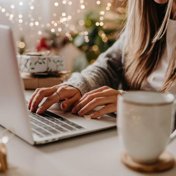 Close,Up,Of,Woman,Hands,With,,Gifts,,Coffee,Cup,And