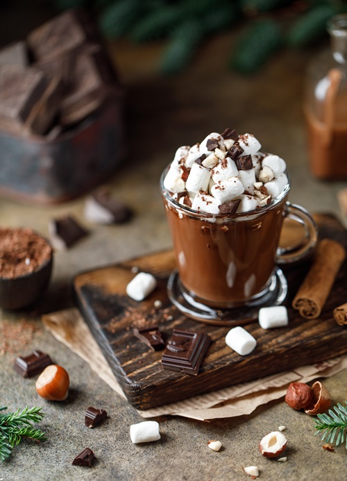 Hot,Chocolate,With,Marshmallows,On,Dark,Background.,Hot,Beverage,With