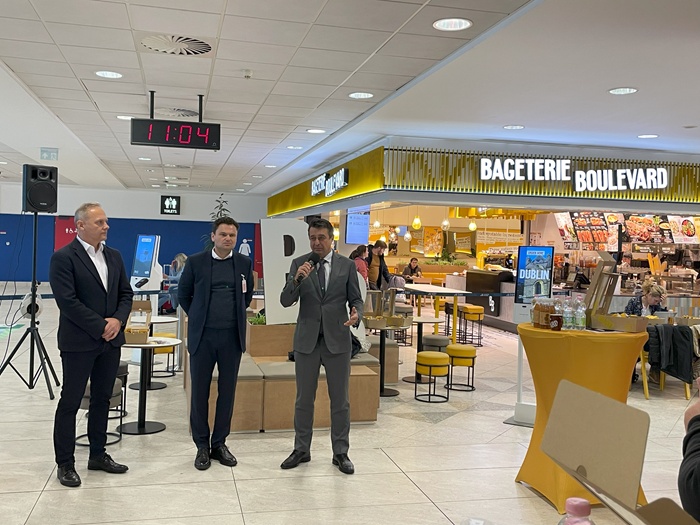 letiště_food_court (6)