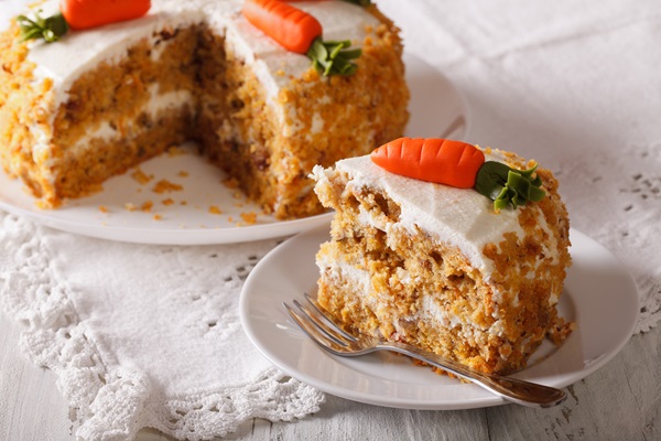 Homemade,Desserts:,Sliced,Carrot,Cake,On,A,Plate,Closeup.,Horizontal