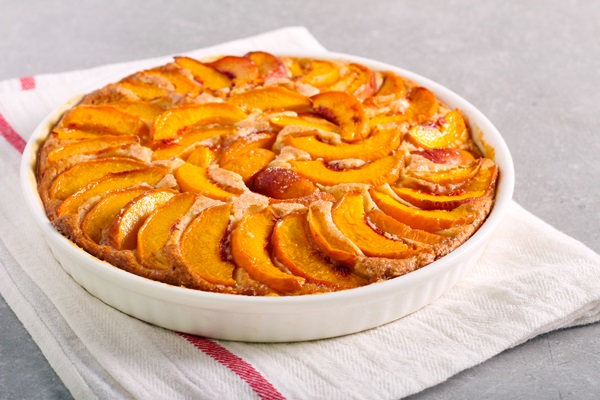 Peach,Cake,In,A,Baking,Tin