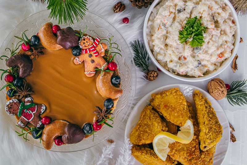 Smažený tofu fillet s bramborovým salátem a domácí soya mayo
