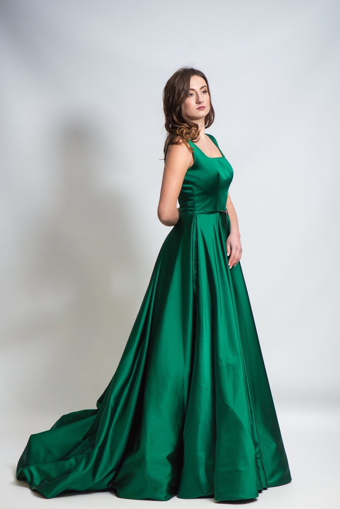 Beautiful,Woman,Long,Evening,Dress,On,White,Background