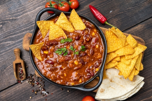 Mexican,Food,Chili,Con,Carne,With,Corn,Chips,Nachos.,Bean