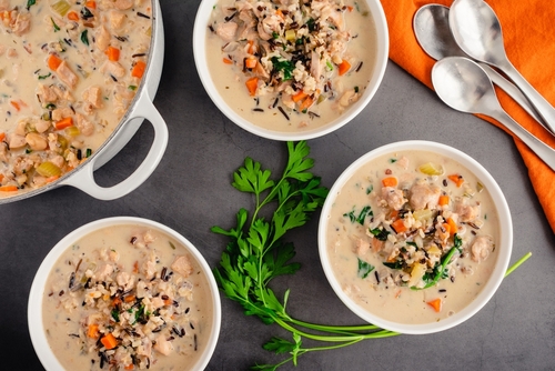 Bowls,Of,Chicken,And,Wild,Rice,Soup:,Overhead,View,Of