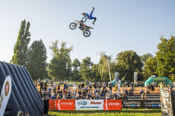 AAF_FMX