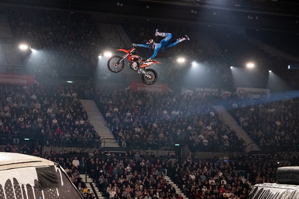 MOD25_VIENNA_SHOW1_FlapPhotography_Petr_Pilat_U5A5137_MR