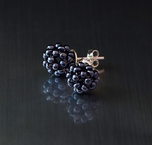 berries_black1