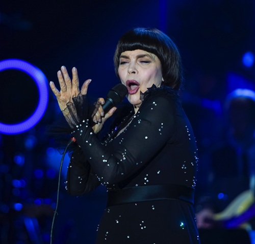 MIREILLE MATHIEU PRAHA 2019 hauer (6)